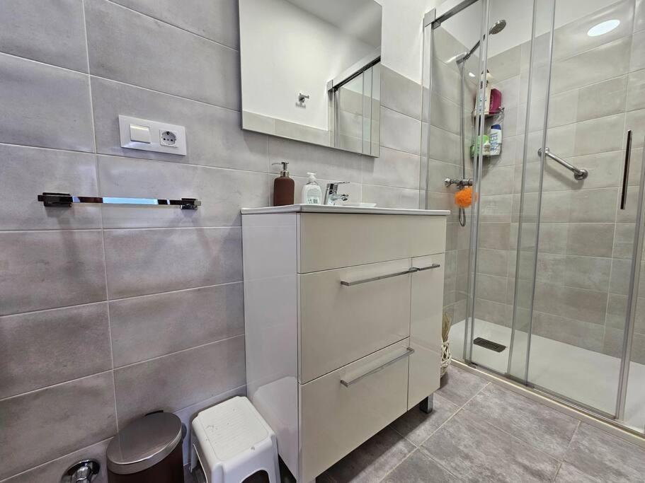 15A04 Duplex Y Garaje En Centro Lägenhet Llanes Exteriör bild